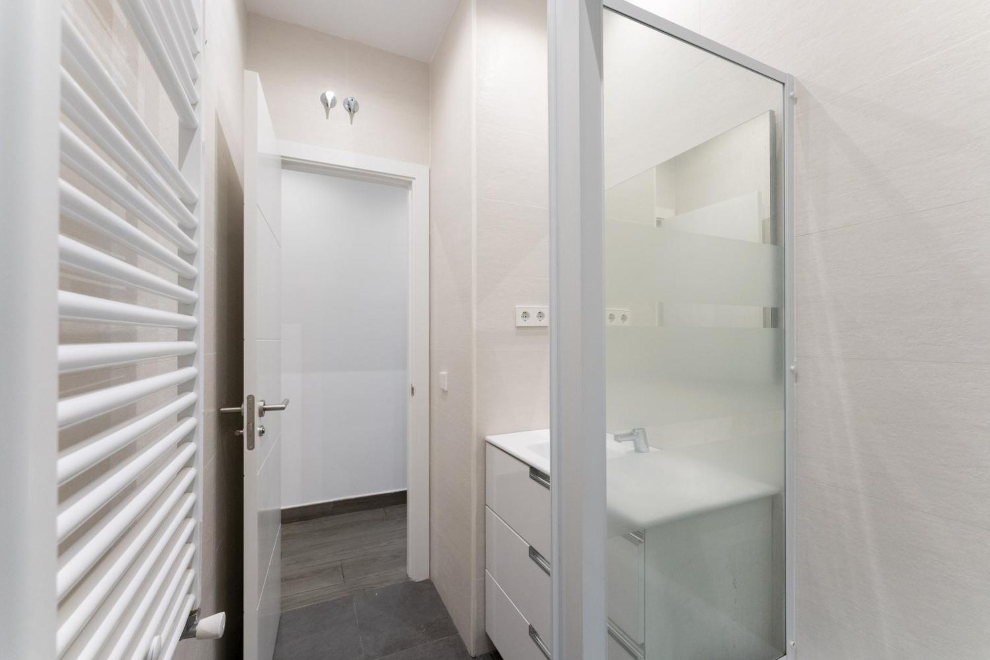 מדריד Luxe Apartment In Plaza De Espana מראה חיצוני תמונה