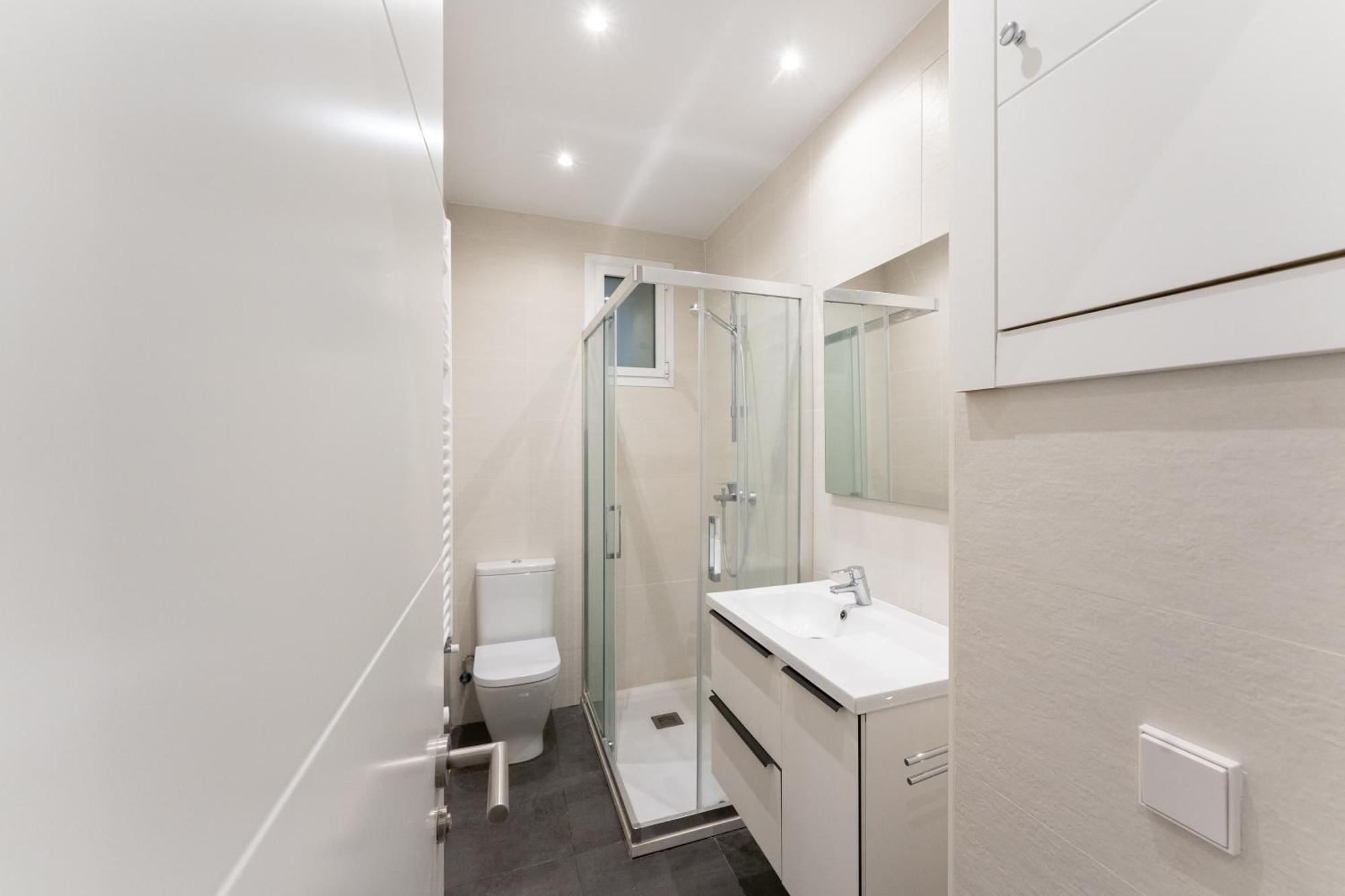 מדריד Luxe Apartment In Plaza De Espana מראה חיצוני תמונה