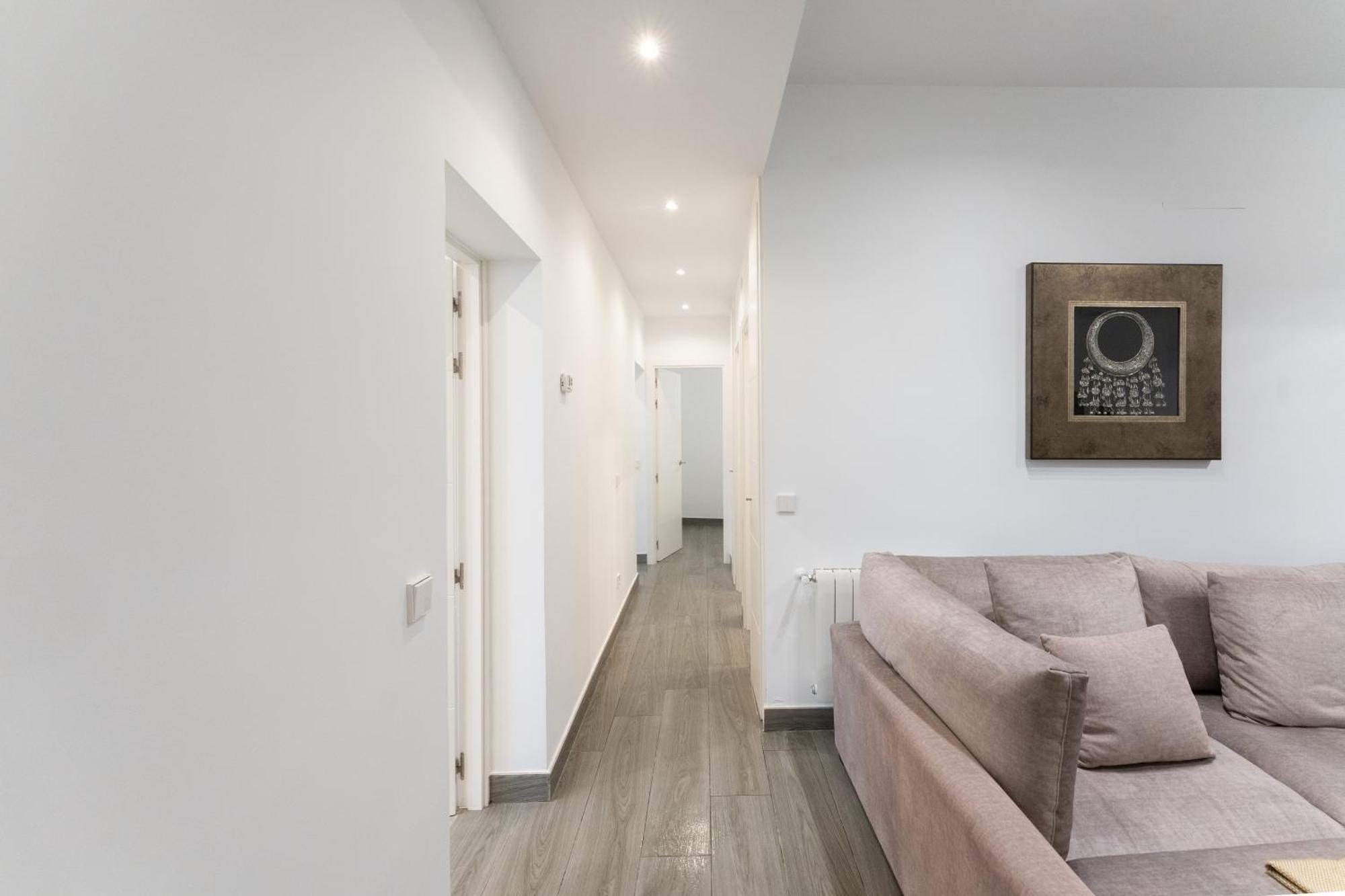 מדריד Luxe Apartment In Plaza De Espana מראה חיצוני תמונה